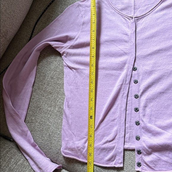 Kieran L/S lilac snap front sweater, size large. - Picture 8 of 8